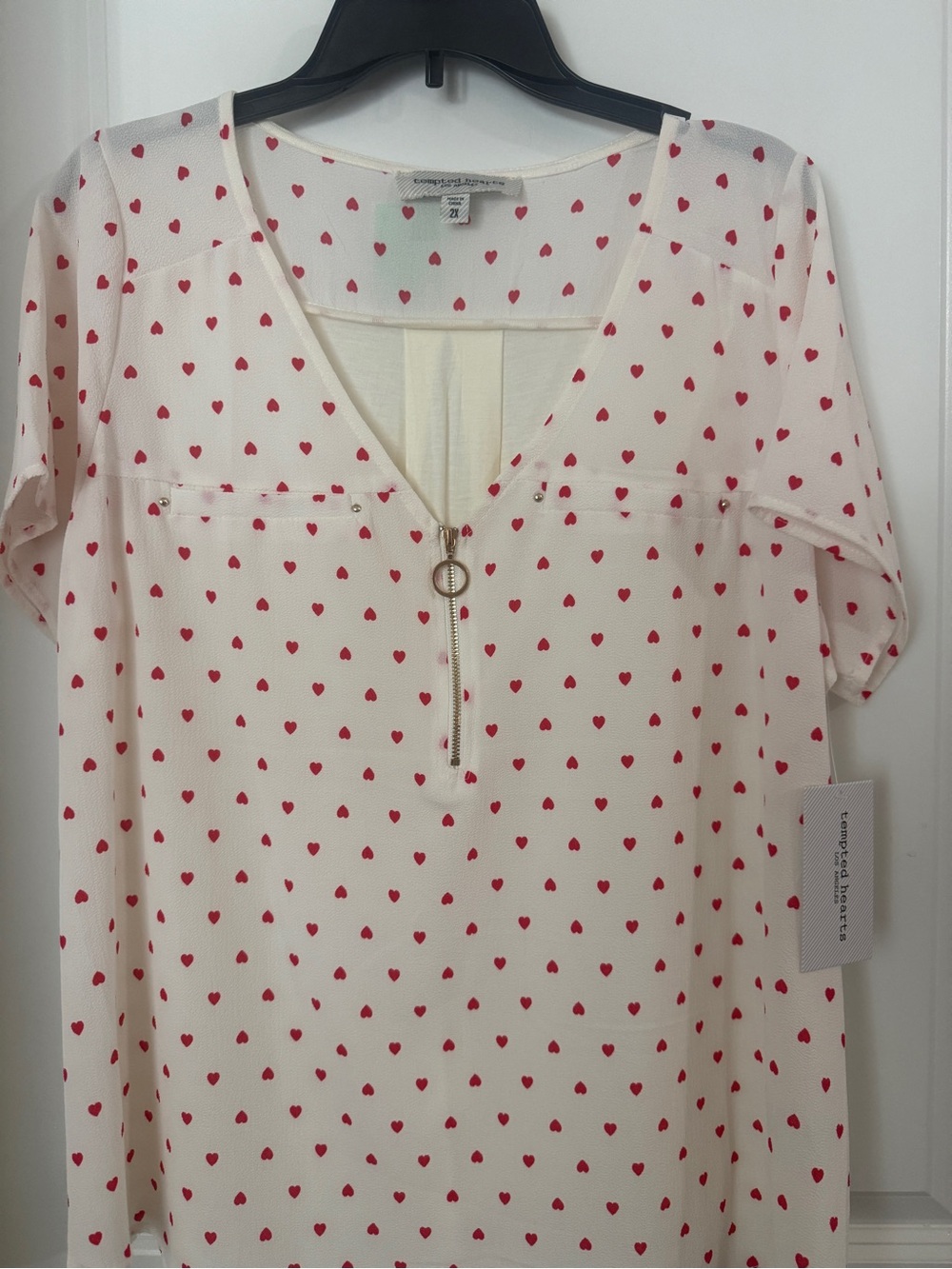 Tempted Hearts Cream Top with Red Heart Print and Ring Zip